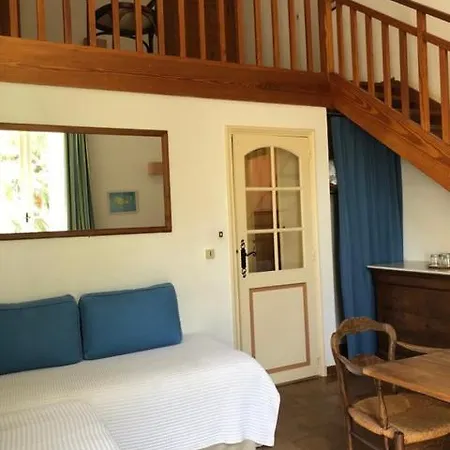 Le Manoir De * Πορτ Κρο