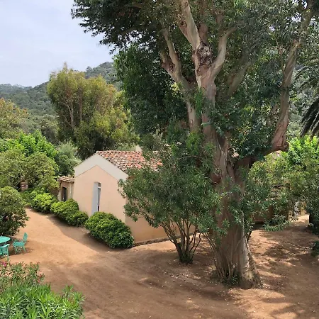 Le Manoir De * Port-Cros