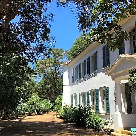 Le Manoir De