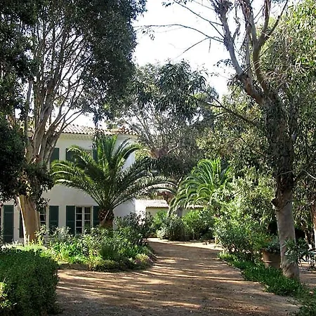 Le Manoir De Hotel
